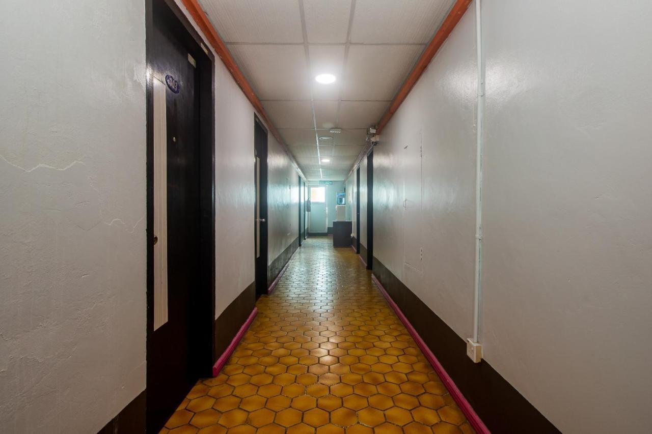 Oyo 90124 Payang Puri Baru Hotel Sarikei Esterno foto
