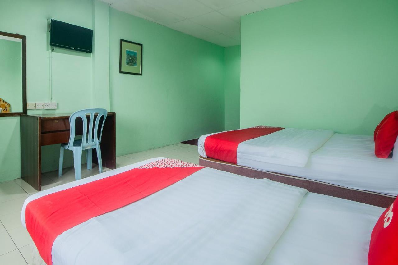 Oyo 90124 Payang Puri Baru Hotel Sarikei Esterno foto